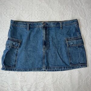 Abercrombie & Fitch High Rise Denim Skirt